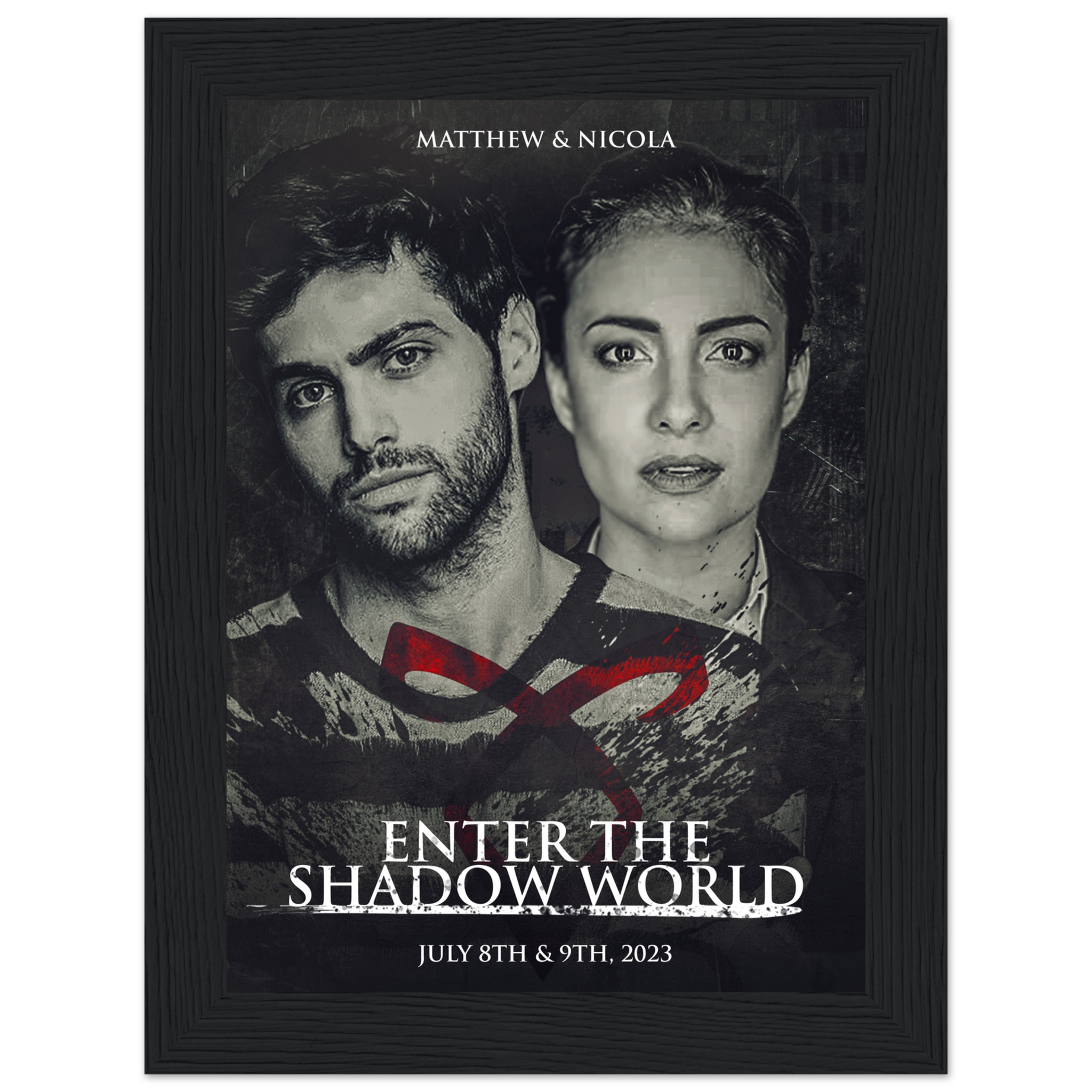 Poster premium en papier mat encadré en bois MATTHEW & NICOLA