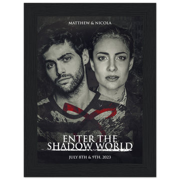 Poster premium en papier mat encadré en bois MATTHEW & NICOLA