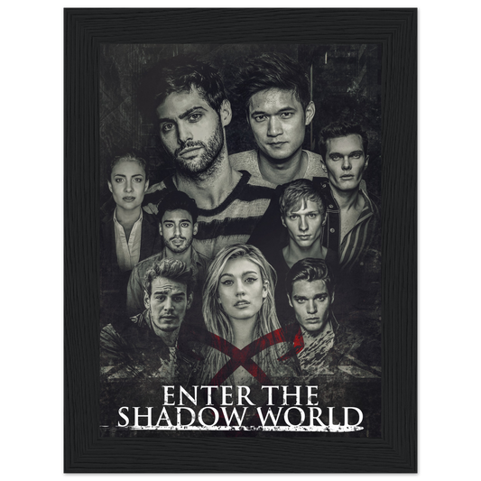 Poster premium en papier mat encadré en bois SHADOW FAMILY